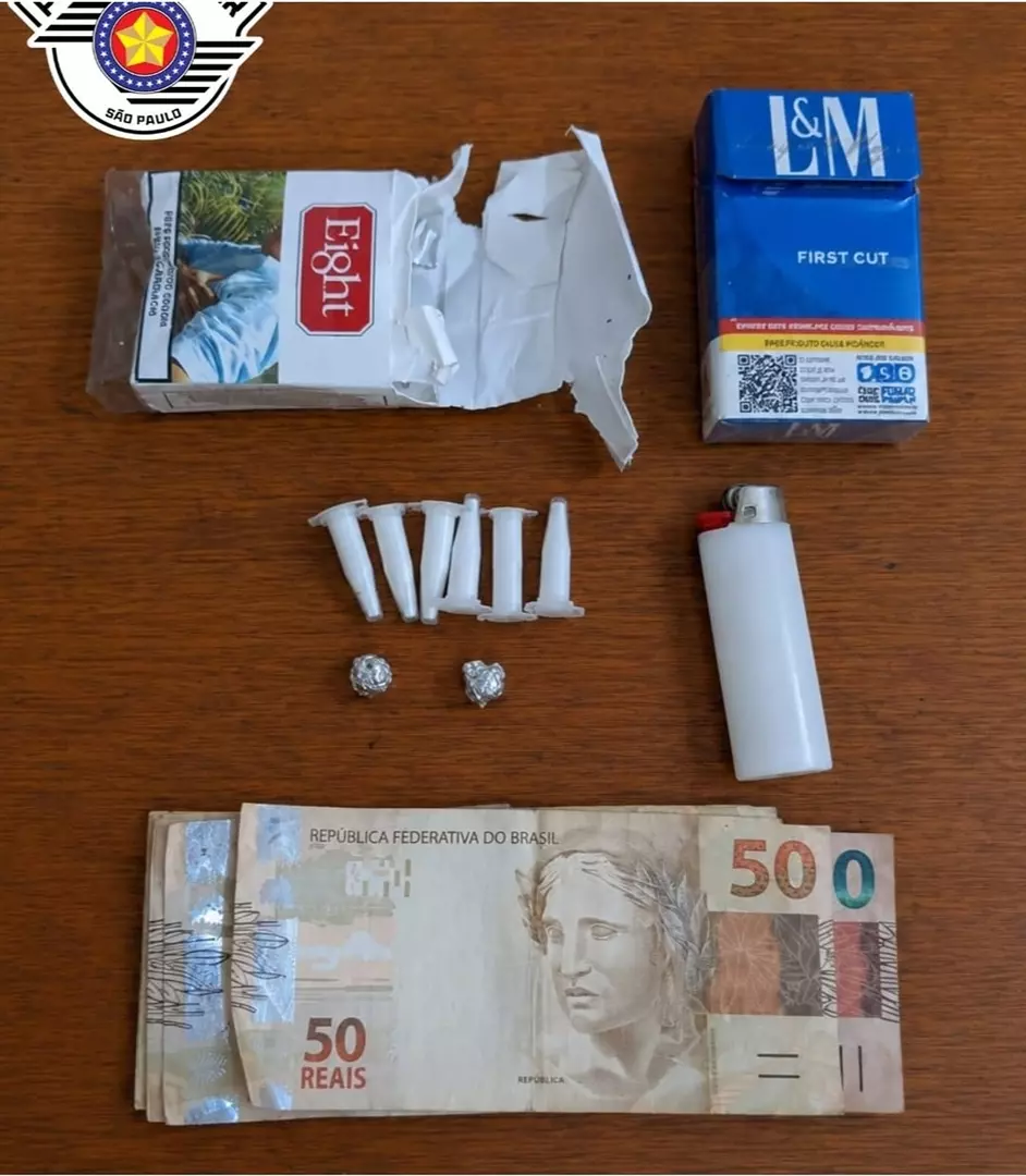 Adolescentes são apreendidos pela PM atuando no tráfico em Garça